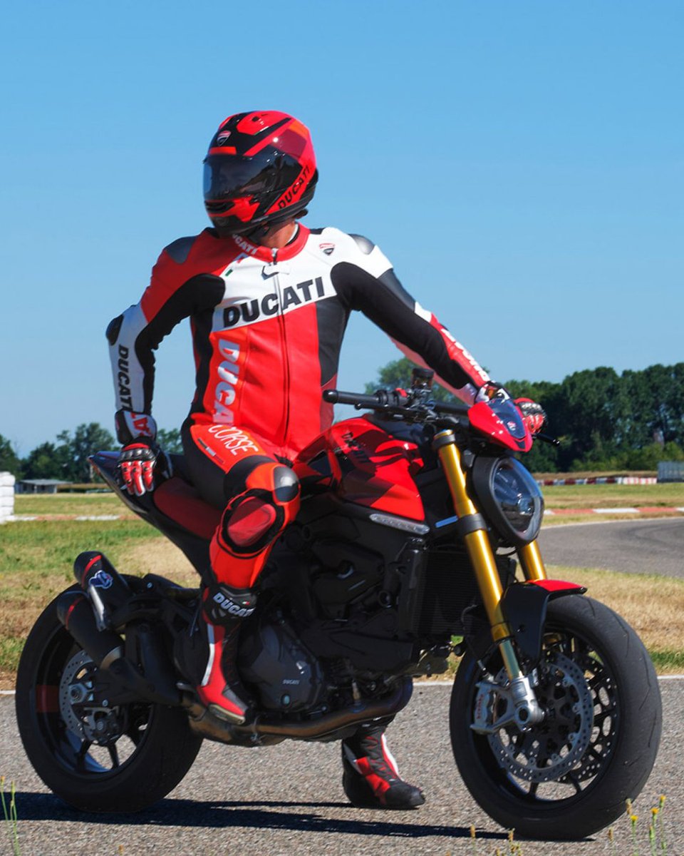 ãã¥ã«ãã£ãžã£ãã³æ ªåŒäŒç€Ÿ (@ducati_japan) on Twitter photo ã10ïŒ20代åã販売ãµããŒããã©ã³ãè¥è
ã«æå ±
Ducatiã倢ã§çµããããªããè¥ãã©ã€ããŒã®ããã®ã10-20ãµããŒããã©ã³ããããªããå¿æŽããŸãã
ä¹ãããæ°æã¡ã¯ãããããªããšãªãé ãååšã«æããæ§ãã®äžå°ã«æãå±ããã£ã³ã¹ã§ãã ã10ïŒ20代åã販売ãµããŒããã©ã³ãè¥è
ã«æå ±
Ducatiã倢ã§çµããããªããè¥ãã©ã€ããŒã®ããã®ã10-20ãµããŒããã©ã³ããããªããå¿æŽããŸãã
ä¹ãããæ°æã¡ã¯ãããããªããšãªãé ãååšã«æããæ§ãã®äžå°ã«æãå±ããã£ã³ã¹ã§ãã