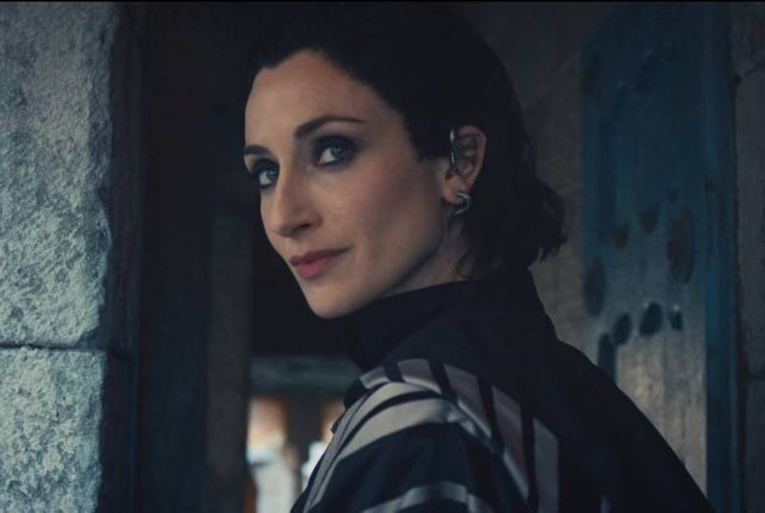 areyouready4itt's tweet image. Don't let the masterpiece get cancelled. Save the wheel of time. #SaveWOT