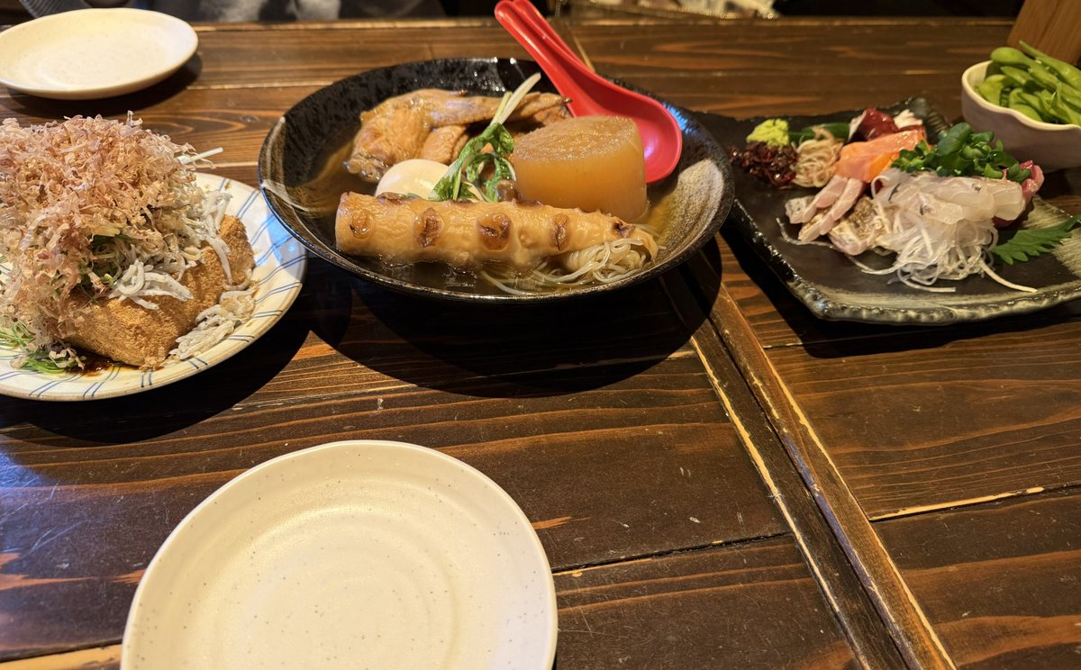 le___hn02's tweet photo. 250531🍽️🎀

初めての3人で遊べて楽しかった🫶🏻
カフェで可愛いパンとブラウニー食べて、
夜は一緒にりのさんの行ってた居酒屋さん行って爆語りして最高な1日でした🥹💖
2人ともありがと〜🎶 https://t.co/lsqWcI35xQ