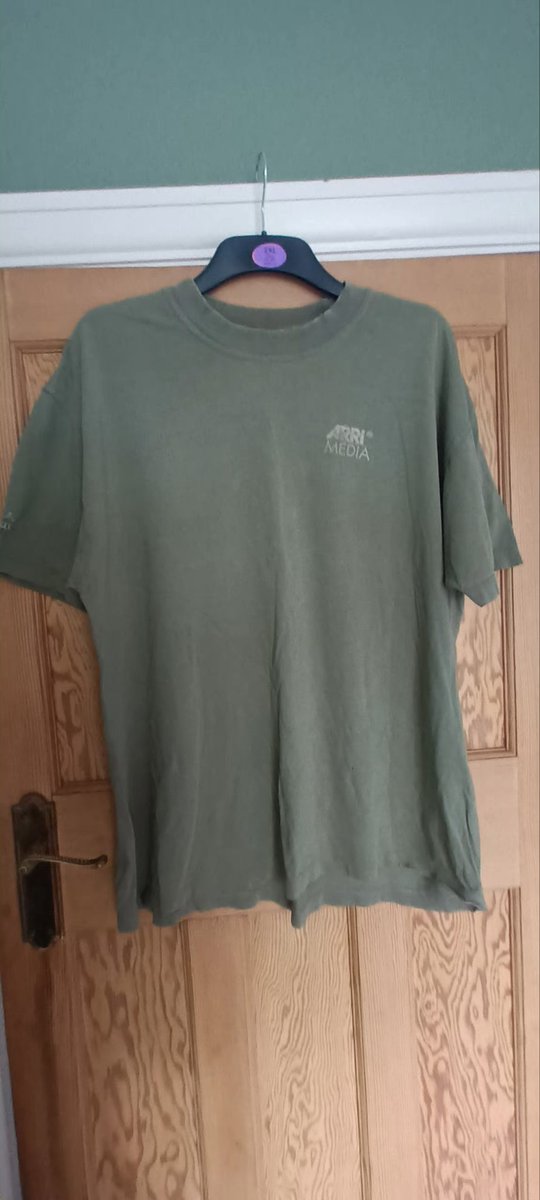 BandBehind's tweet image. New in, a rather battered Arri. Crew t shirt