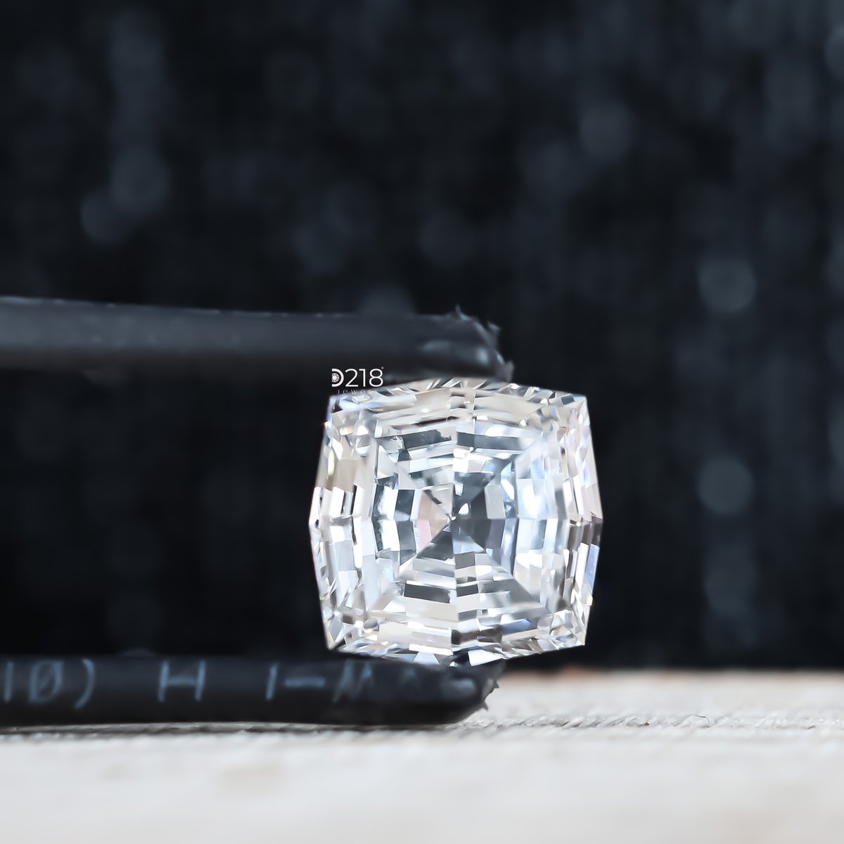 d218jewels's tweet image. Octagon Step Cut Lab Grown Diamond For Engagement Ring, Antique Cut Diamond by D218JewelsSydney 
 etsy.me/4kQMtrv via @Etsy 

#labgrowndiamond #labcreateddiamond #octagoncutdiamond #stepcutdiamond #stepcutoctagon #tycooncutdiamond #antiquecutdiamond #uniquecutdiamond