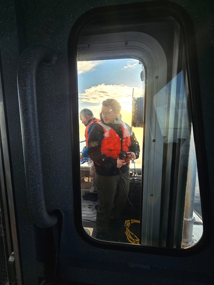 mtu_glrc's tweet image. Last week, the Soliton was on west Lake Superior near Freda conducting a side scan sonar survey. This investigation looked at some of the targets that GLRC researchers identified in a multi-beam survey their search for the #NCAR airplane, missing in 1968. #GreatLakesResearch