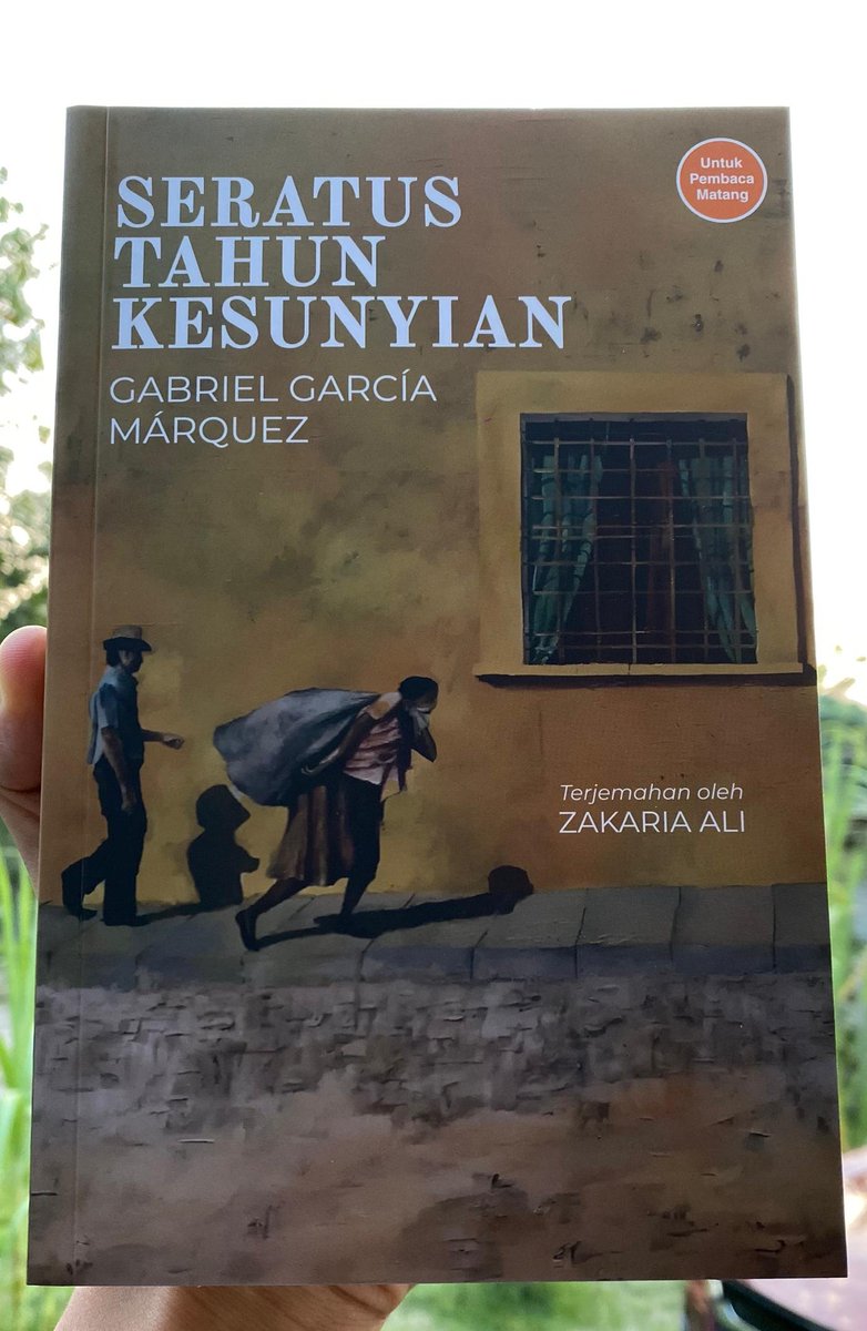 Buku pertama dibaca selepas pulang dari PBAKL 2025. Halaman pertama baca pun dah rasa sedap.