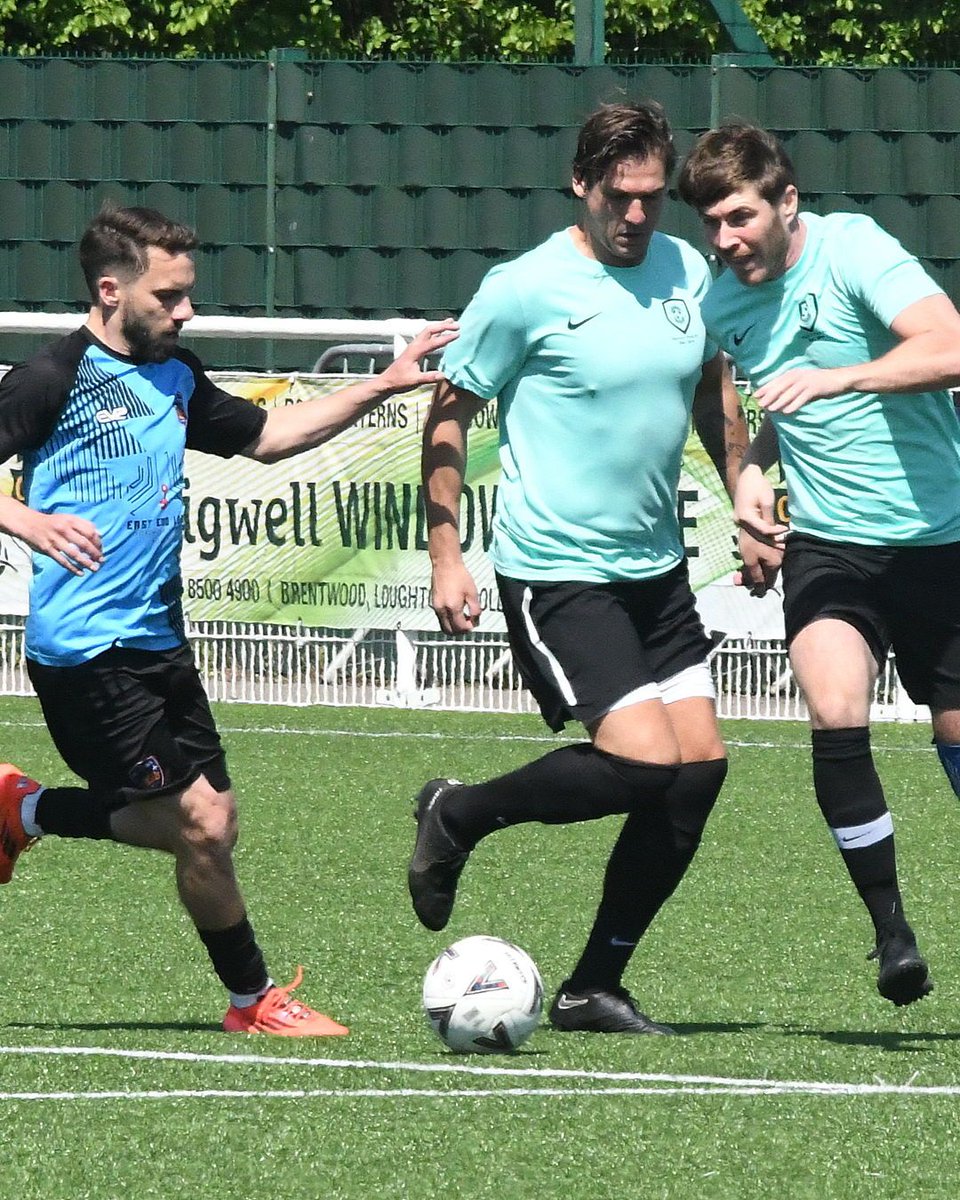 Corinthian League (@essexcorinthian) on Twitter photo ππΌππΎπ ππππππ πΈ
Snaps from the recent #Corinthian Division 1 Cup Final now available on Flickr as Repton Park faced <a href="/JKSILVERTOWNFC/">JK SILVERTOWN FC</a> for the trophy
ππΆππ ππ’πππ¦π³πΊ β‘ buff.ly/pMPB1B6 ππΌππΎπ ππππππ πΈ
Snaps from the recent #Corinthian Division 1 Cup Final now available on Flickr as Repton Park faced <a href="/JKSILVERTOWNFC/">JK SILVERTOWN FC</a> for the trophy
ππΆππ ππ’πππ¦π³πΊ β‘ buff.ly/pMPB1B6