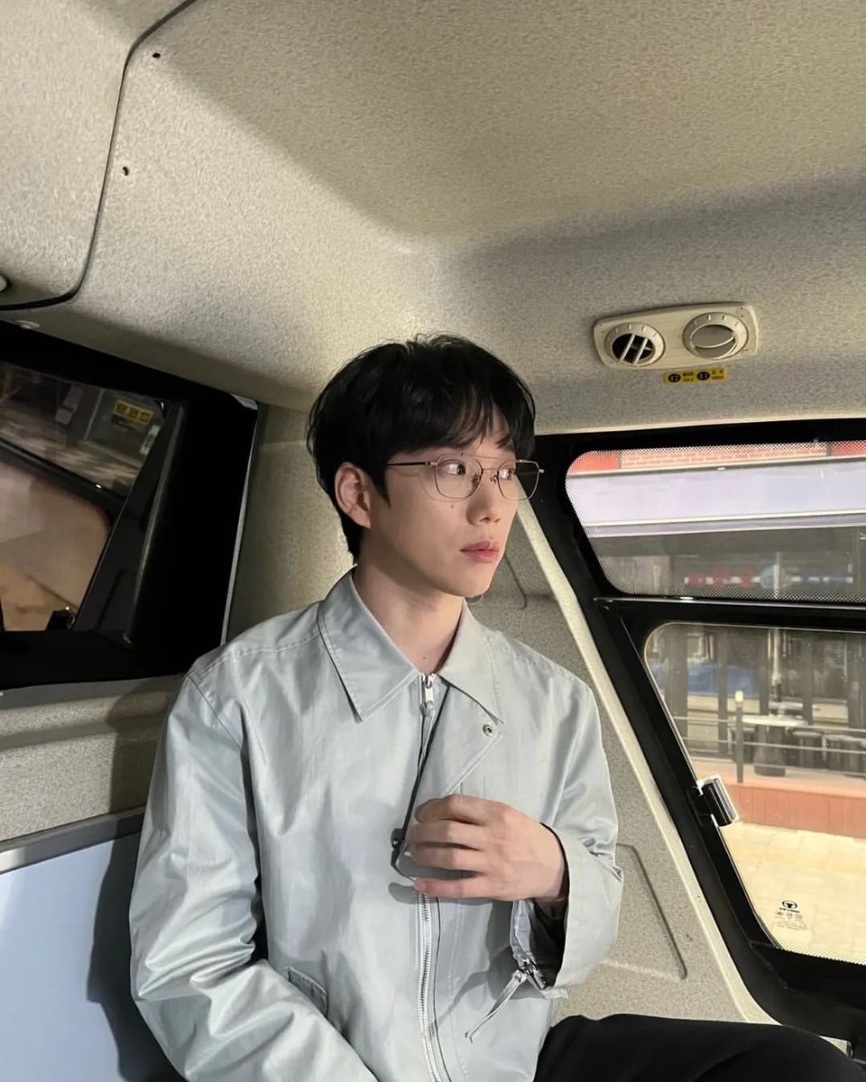 이거있어야되

#좋아하는_권정열_남찍사