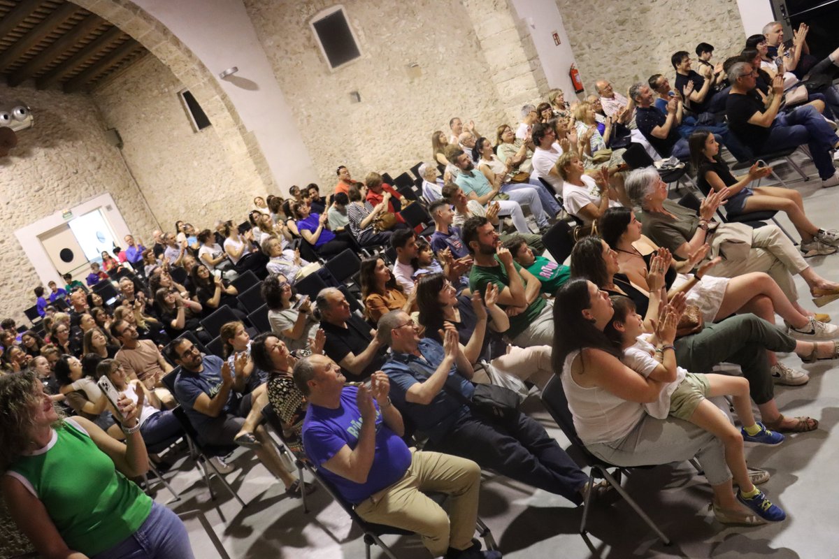 🎶El Celler de la Fassina es va omplir dissabte per acollir el RITMIKS, la trobada de Joves Músics Europeus, que enguany organitzava l'Associació Catalana d'Escoles de Música i que, a #santsadurni, va comptar amb: