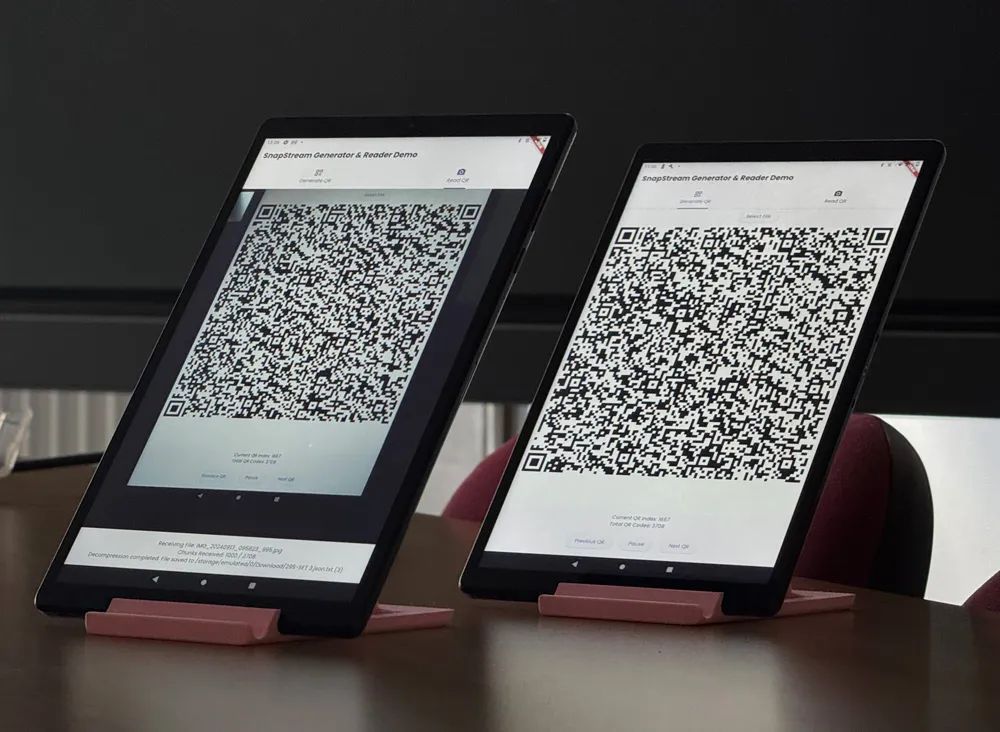BBConsultant's tweet image. 👨💻 Blueberry’s tech team have created a great new way to share data 💽 between devices – and solved a major customer challenge in the process - using rapidly changing QR codes to send megabytes of data in a flash! bbconsult.co.uk/blog/tablet-to… #SoftwareBlog #Blogpost #QRcodes #QRcode