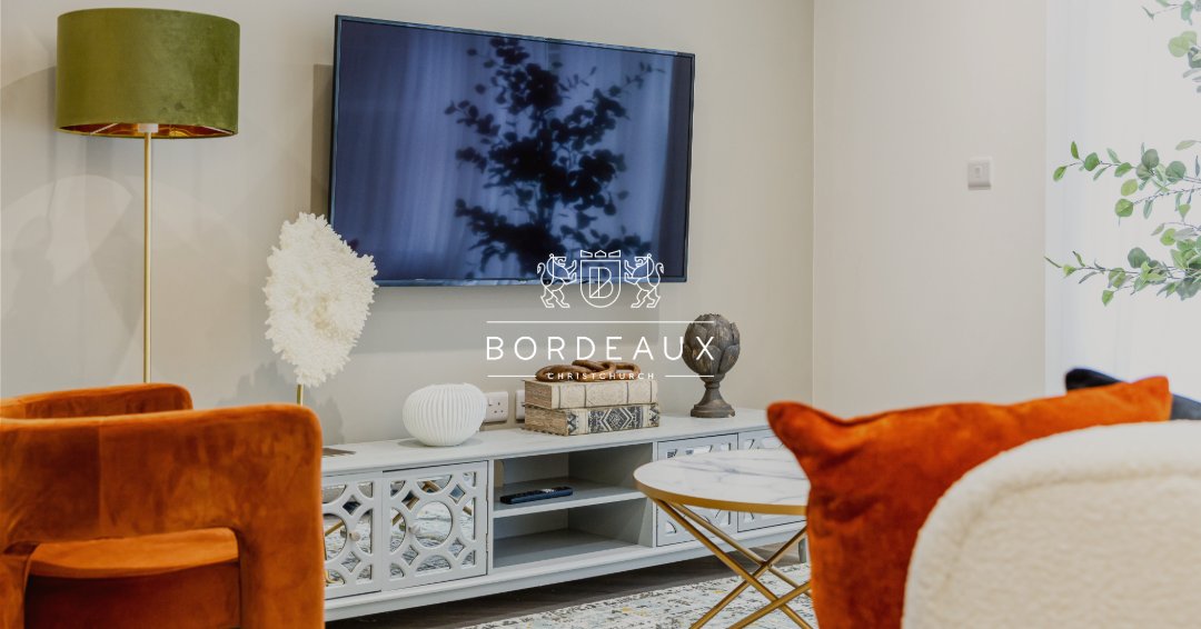 🔑 Bordeaux
𖡡 Chewton Farm Road, Christchurch, Dorset

#christchurchuk #realestateuk #propertyukmarket #Dorsethomes