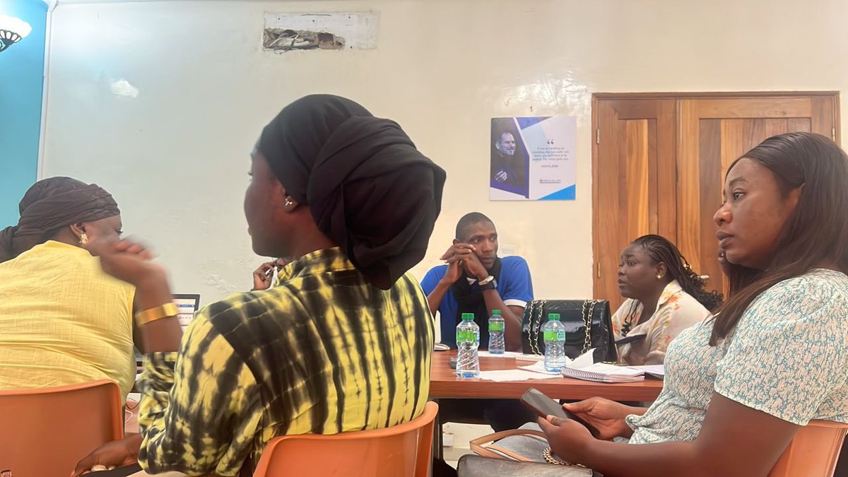 La formation en agent de voyage s’est bien bien déroulée dans nos locaux. 
Au programme: 
- Vente de billets d’avion avec Amadeus.
- Réservation et vente de séjour d’hôtel 
- Vente d’assurances voyages. 
Prochaine session prévue en Fin Juillet - Début Juillet. 
#senegal #voyages