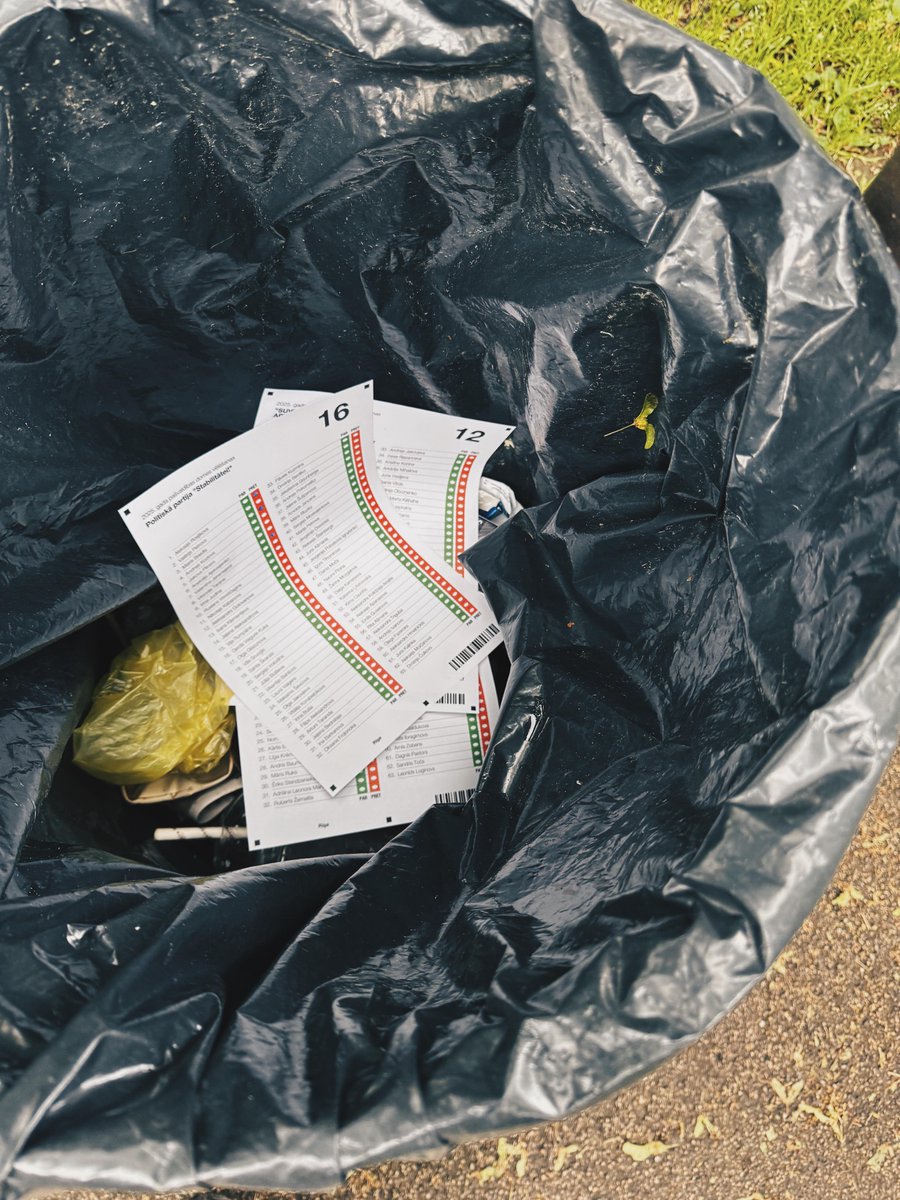 Šī pareizā urna ? <a href="/stabilitatei_/">Stabilitātei!</a> <a href="/Roslikovaleksej/">ROSLIKOV</a>