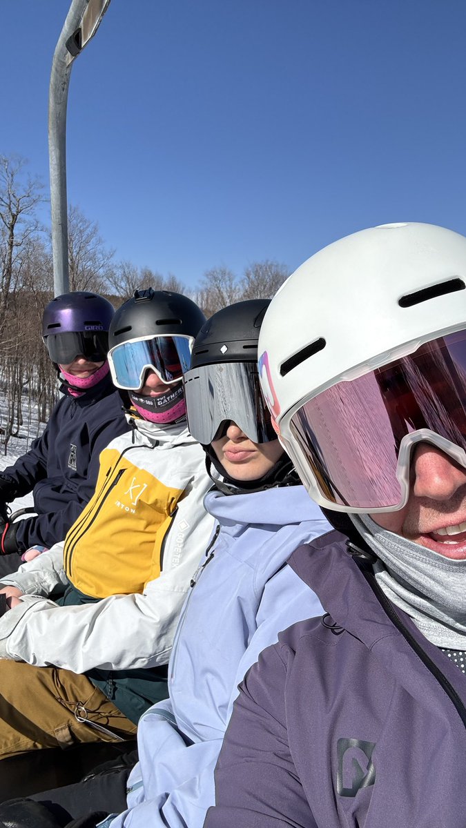 MixedMovements's tweet photo. **Mont Orignal - Boardercross FIS Race**

From March 18th to 23rd, high-performance athletes Evan Russell, Daniel O’Brien, Bella Kemerer-Dunn, and Coach Andrew Robertson traveled to Mont Orignal, Quebec, for the final FIS Boardercross Competition of the season. https://t.co/A4nseeVwNf