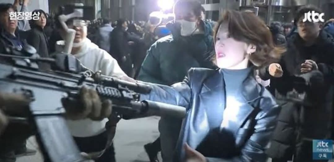 sdwpd7's tweet image. 오늘 세금 쳐들여 가며 투표하는 이유