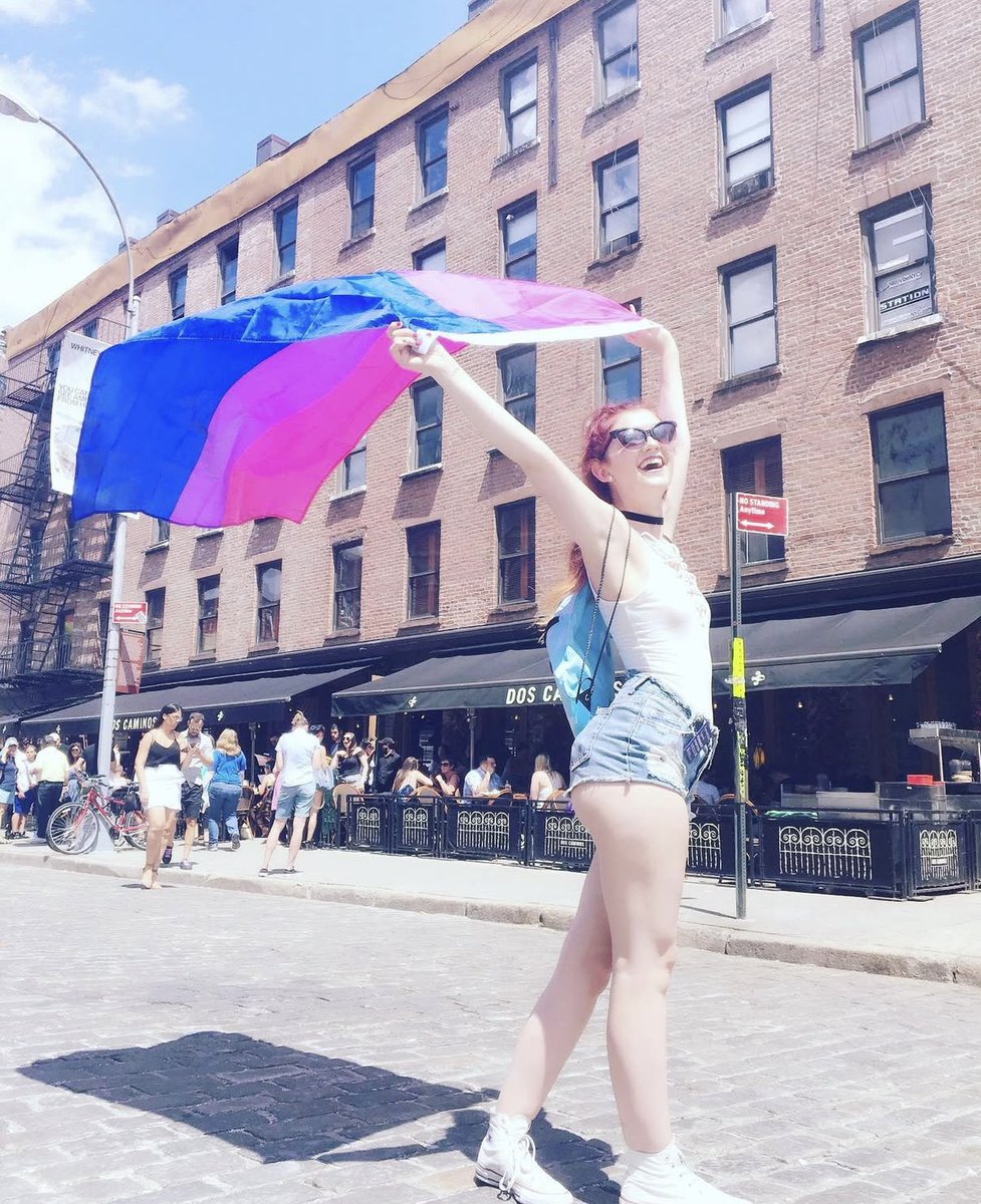 happy pride!! 🩷💜💙 still very bisexual over here