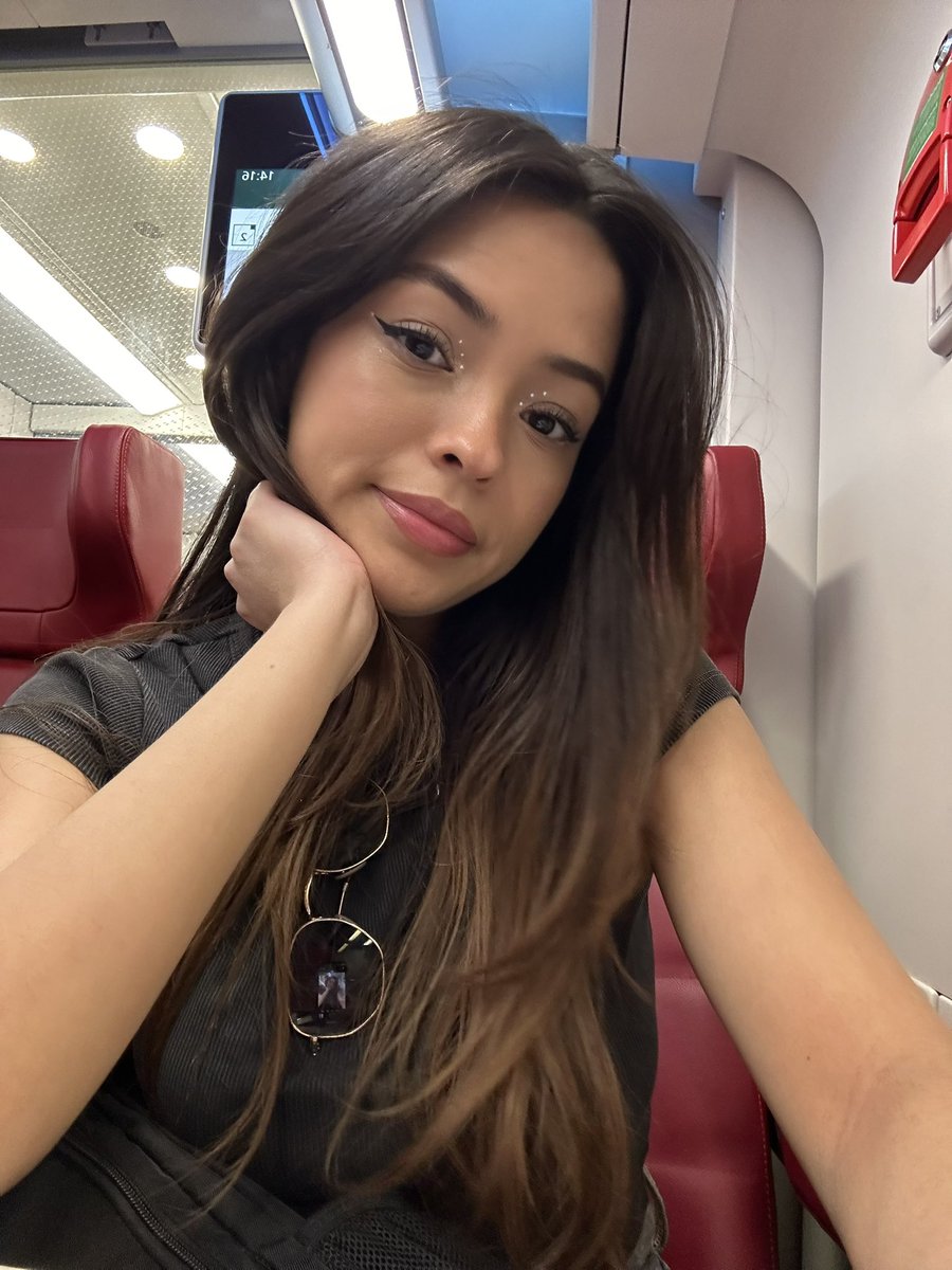 omw home ✈️
thank you to everyone who reached out making sure im okay ❤️