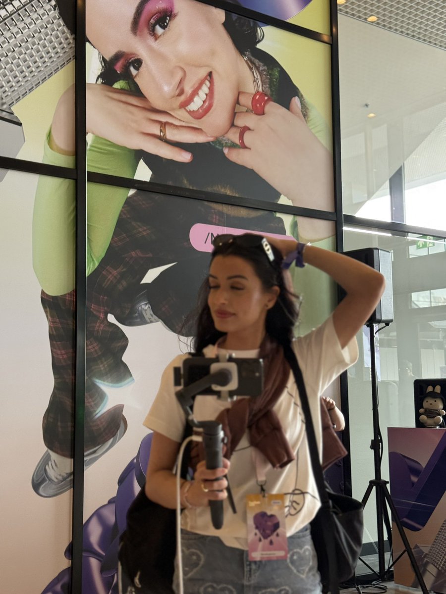 Yesterday, a feverdream 🧸🎀🥹❤️❤️❤️❤️❤️❤️❤️