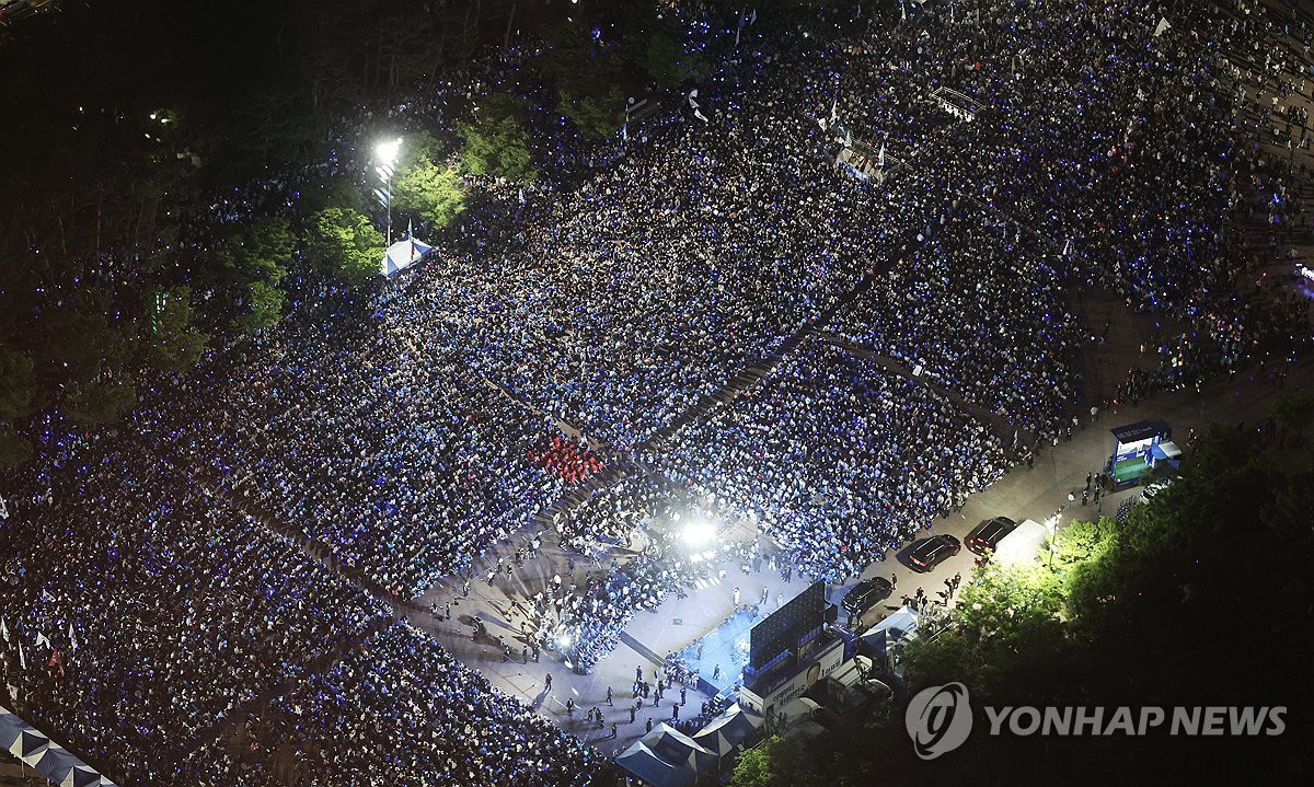zahnfe_e's tweet photo. 우리 당원 동지들은
후보님과 스스로를
잘 버티고, 잘 지켰다. https://t.co/pjv0pE5tkl