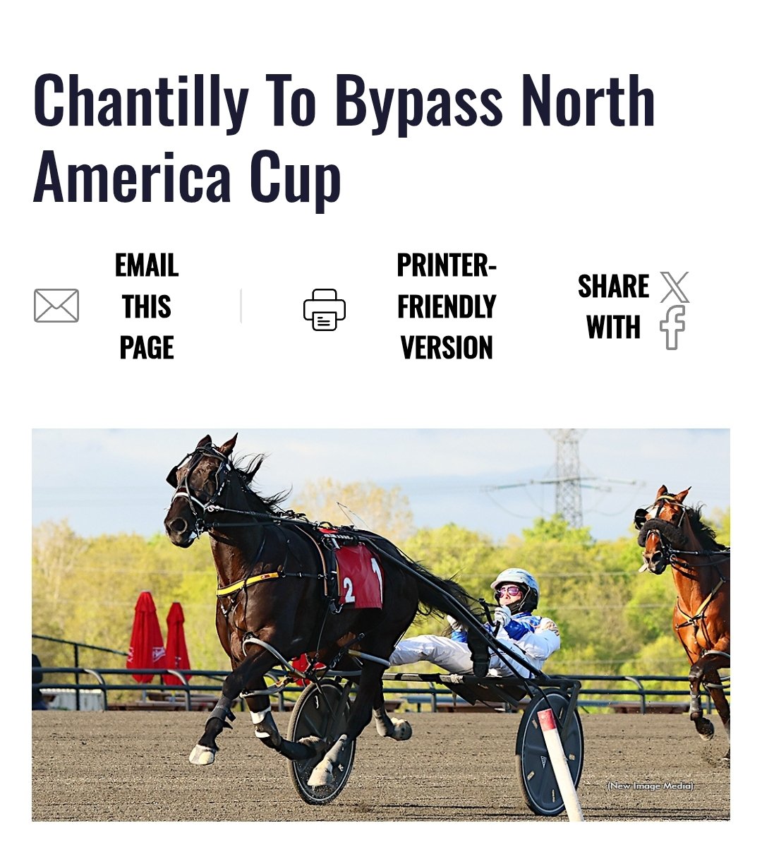 I'm sure it was a very difficult decision. Looking forward to seeing this great filly in the Fan Hanover! 
standardbredcanada.ca/news/6-2-25/ch…