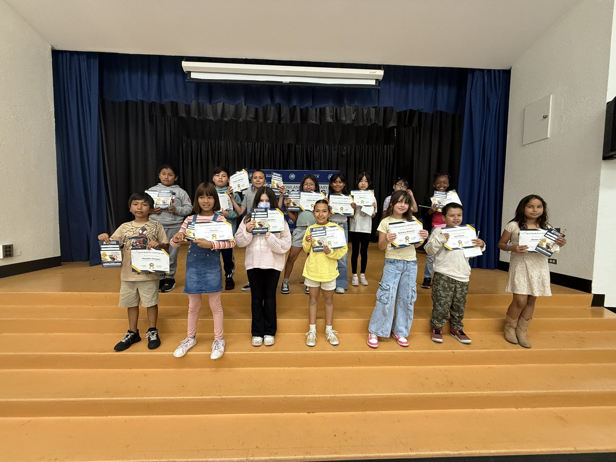 3rd grade Honor Roll! Keep up the great work!