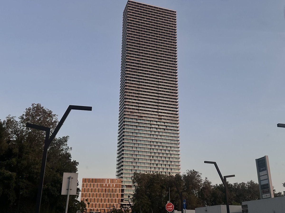 غروب جـدة 🩵