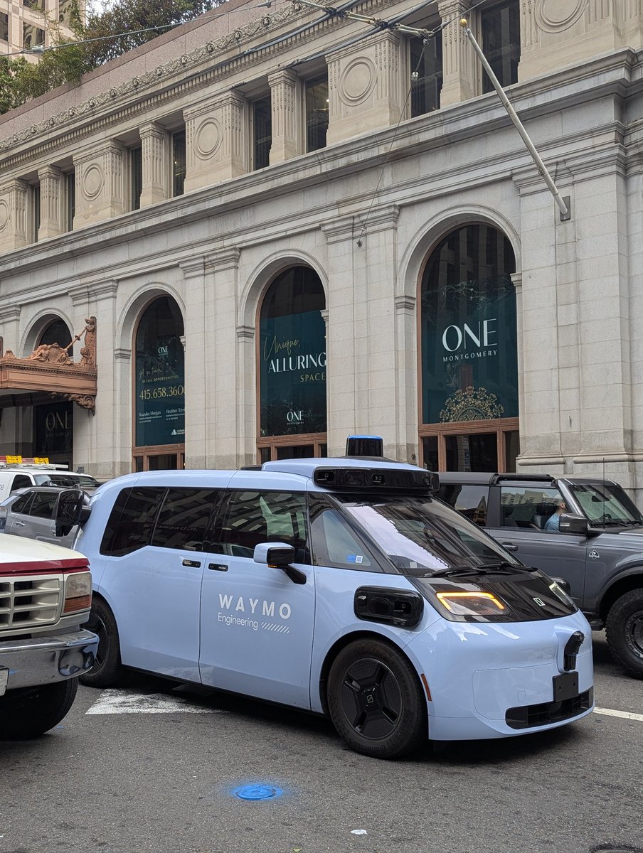 Like the blue ones more!

<a href="/Waymo/">Waymo</a>