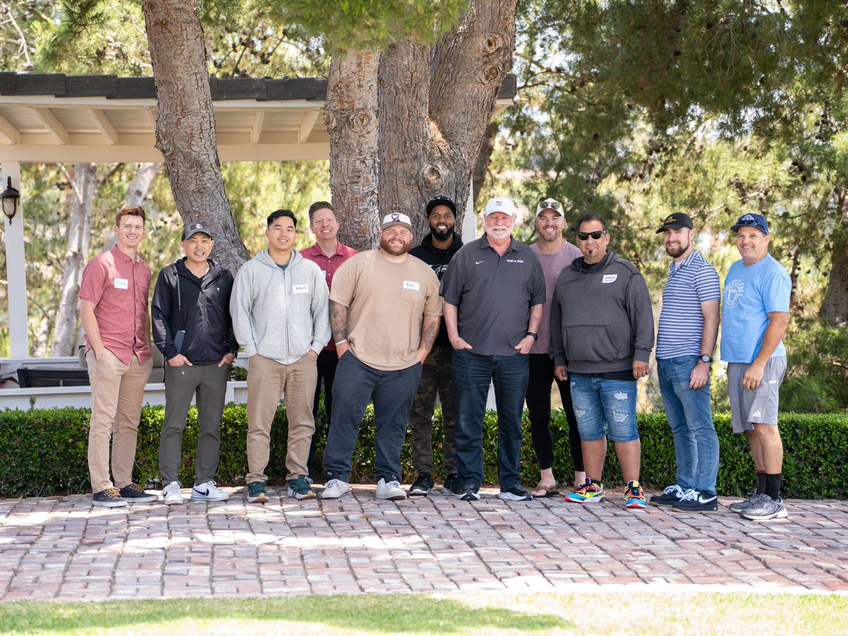 SENDLosAngeles (@sendlosangeles) on Twitter photo These passionate church planters are undergoing training through the LA City Residency, led by numerous experts in Southern California. Last week’s special guest Larry Osborne, shared his wisdom and experience! <a href="/sendnetwork/">Send Network</a>
<a href="/NAMB_SBC/">NAMB</a>
<a href="/californiasbc/">California Southern Baptist Convention</a>
<a href="/sendcalifornia/">sendcalifornia</a> These passionate church planters are undergoing training through the LA City Residency, led by numerous experts in Southern California. Last week’s special guest Larry Osborne, shared his wisdom and experience! <a href="/sendnetwork/">Send Network</a>
<a href="/NAMB_SBC/">NAMB</a>
<a href="/californiasbc/">California Southern Baptist Convention</a>
<a href="/sendcalifornia/">sendcalifornia</a>