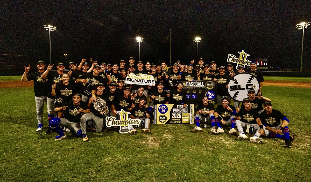 HCUHuskiesBSB's tweet image. A brotherhood like no other. #DawgsUp