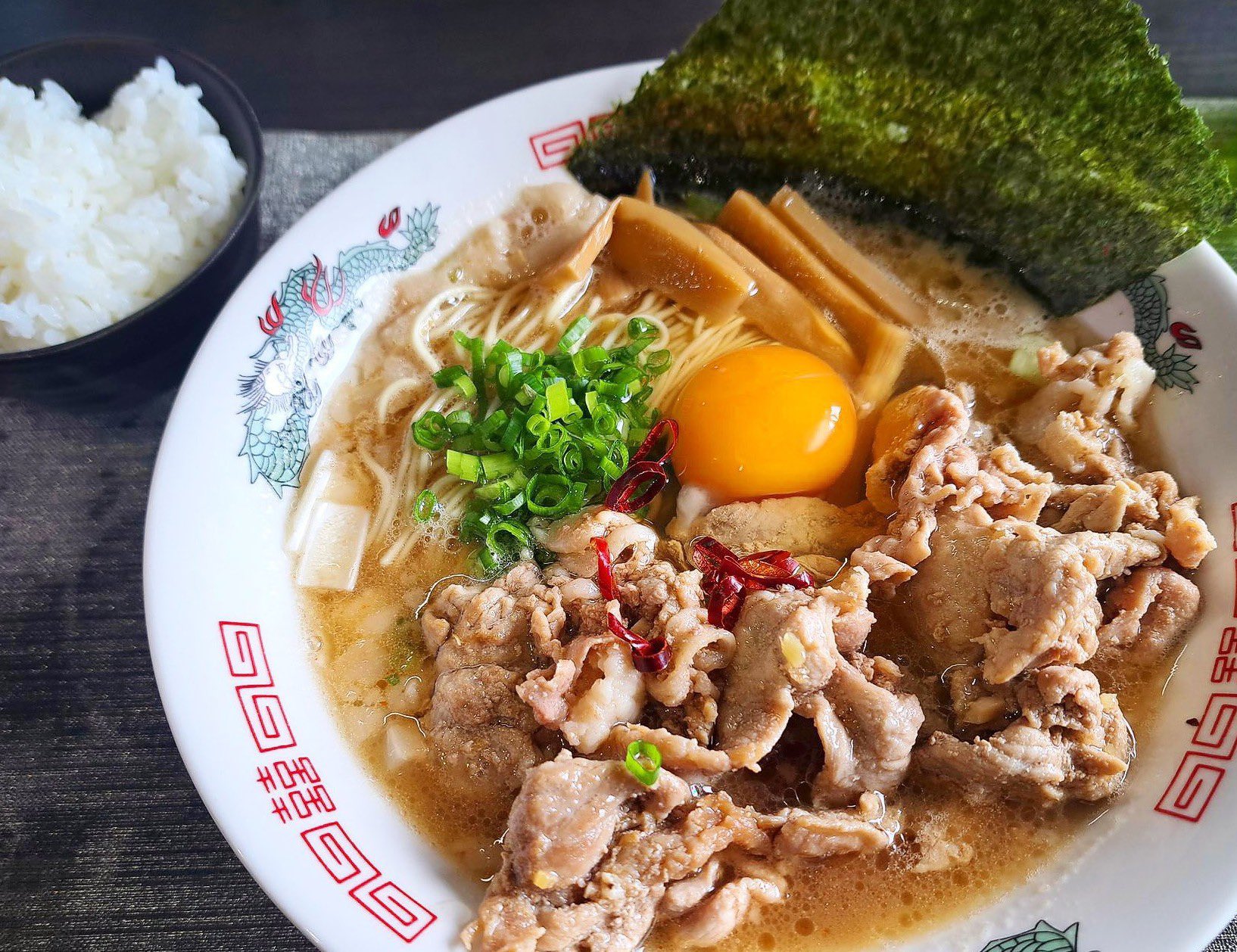 輪島塗　松本遊人作　ラーメン丼 にんにくラーメン幸ちゃん本店 ラーメン+ミニチャーシュー丼