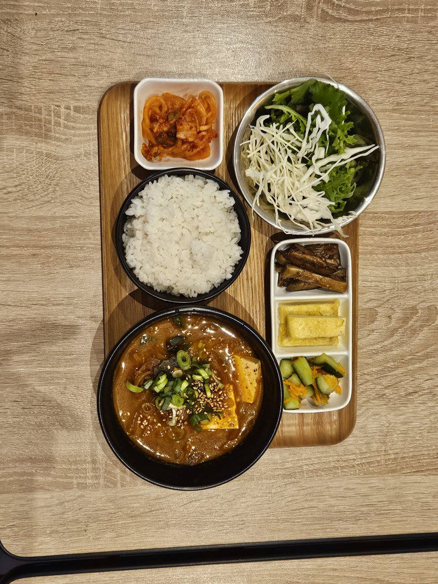 KCB🟦Thorgrim🇨🇵♥️💚🇵🇸 tweet media