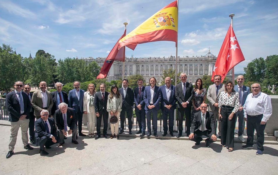 🏆Nuestro presidente, José Vall, y el vicepresidente primero de ANESAR, Enric Sanahuja, han participado en la reunión del jurado para decidir los ganadores de este año de los Premios al Juego Responsable y RSC, organizados por <a href="/_infoplay/">INFOPLAY.INFO</a>.

anesar.com/2025/05/29/jos…