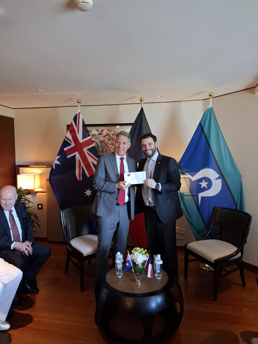 May 31 - Jun 01. Undersecretary for Defense, Mr Ricardo Montero, Secretary for Foreign Policy, Ambassador Rodrigo Olsen, and our Ambassador, Tamara Villanueva, along with the rest of the Chilean Delegation, participated in the 22nd version of the Shangri-La Dialogue in Singapore.