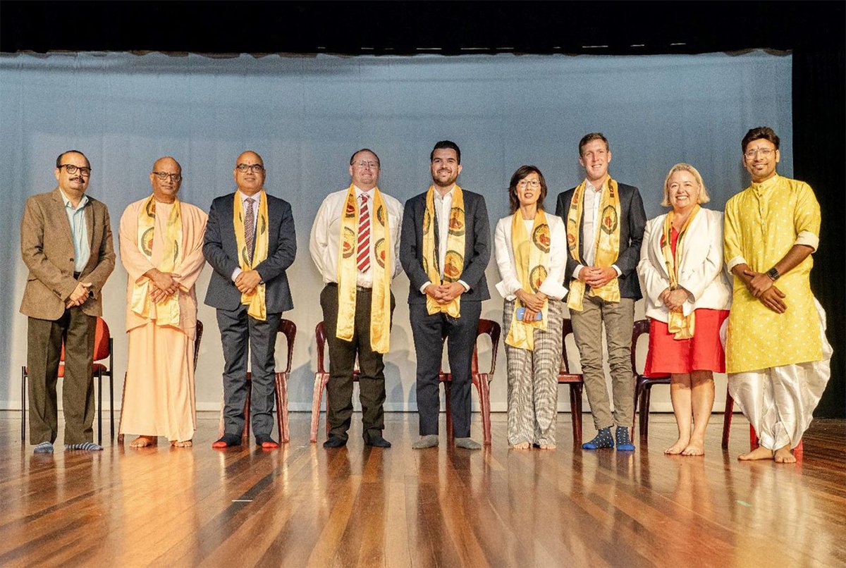 The Indian Sun (@the_indian_sun) on Twitter photo 💰#Victoria cuts #multicultural affairs #budget by 25% to $48.2M amid debt concerns. 🏛️ Opposition accuses govt of neglecting diverse communities. 🌏 Mixed reactions from advocacy groups on funding priorities. #TheIndianSun <a href="/evmulholland/">Evan Mulholland MP</a> <a href="/cgimelbourne/">India in Melbourne</a>
🔗 wp.me/p7ADtX-qet 💰#Victoria cuts #multicultural affairs #budget by 25% to $48.2M amid debt concerns. 🏛️ Opposition accuses govt of neglecting diverse communities. 🌏 Mixed reactions from advocacy groups on funding priorities. #TheIndianSun <a href="/evmulholland/">Evan Mulholland MP</a> <a href="/cgimelbourne/">India in Melbourne</a>
🔗 wp.me/p7ADtX-qet