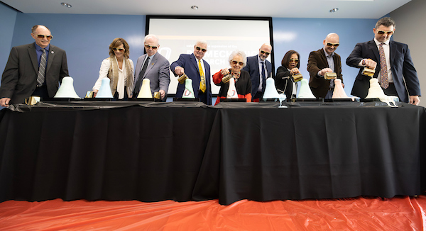 UNOCEHHS's tweet image. 🎉 Last week, UNO celebrated the groundbreaking for a 19,000-sq-ft Biomechanics Research Building expansion. The addition will include cardiovascular health research labs, collaborative spaces, graduate student offices, and an outdoor plaza.
Read more ⬇️
hubs.ly/Q03q24wj0