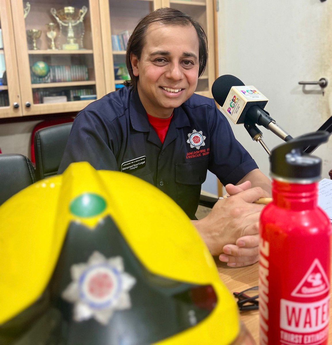 PCR - Awaz 103.1FM (@pendleradio103) on Twitter photo đ A huge thank you to Mo Lorgat for sharing his inspiring journey as an On Call firefighter <a href="/LancashireFRS/">Lancashire Fire & Rescue Service</a> during the âCommunity Hourâ radio show with presenter <a href="/FazPatel_MBE/">Faz Patel MBE đ</a>. His insights on dedication & courage remind us that heroes come in all forms. lancsfirerescue.org.uk/careers/on-cal⌠đ A huge thank you to Mo Lorgat for sharing his inspiring journey as an On Call firefighter <a href="/LancashireFRS/">Lancashire Fire & Rescue Service</a> during the âCommunity Hourâ radio show with presenter <a href="/FazPatel_MBE/">Faz Patel MBE đ</a>. His insights on dedication & courage remind us that heroes come in all forms. lancsfirerescue.org.uk/careers/on-calâŚ