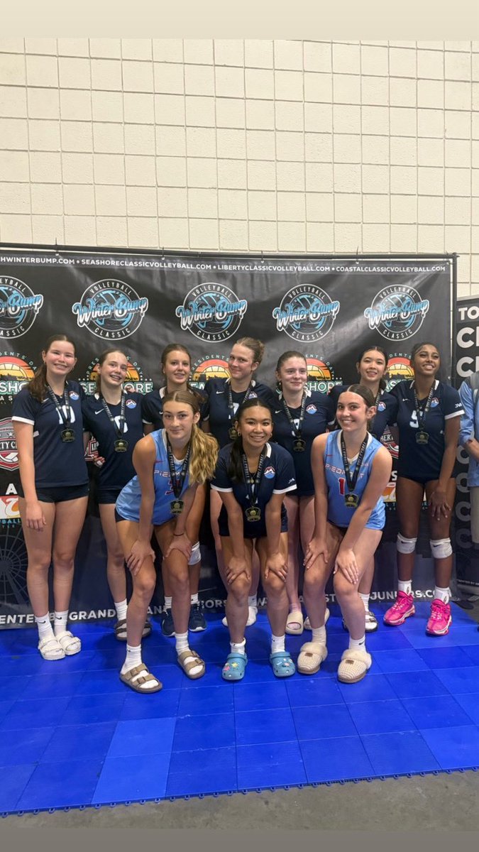 VolleyMeag's tweet photo. Coastal Classic 2025 Myrtle Beach,SC
1st Place Bronze Bracket #volleyball #MyrtleBeach #winning https://t.co/MLAuh8jO07