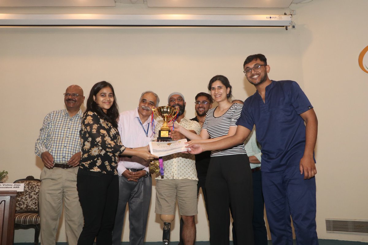 ARD_PGIMER's tweet photo. GLADIUS 4.0 concluded successfully at PGIMER, Chandigarh!
600+ resident doctors, 13 sports, a vibrant cultural evening &amp; prize ceremony.
Grateful for the gracious presence of Maj. D.P. Singh &amp; Director Prof. Vivek Lal.
#GLADIUS4 #ARDPGIMER #PGIMER https://t.co/dQrxlcTxL2