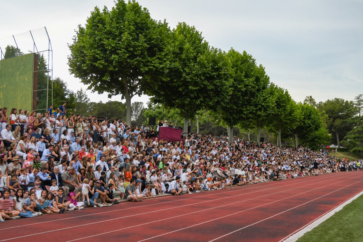 Viaró Global School tweet media