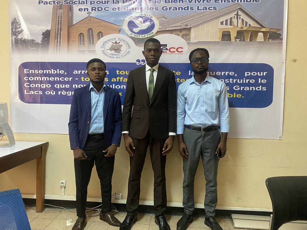 NuurShabani's tweet photo. Notre engagement pour la paix est sans appel. Nous avons été reçu ce jour par le @PacteSocialPaix. Nous avons réitérer l’engagement de la #DSDP dans le processus de paix, de cohésion et de développement. Les conflits doivent être résolus sans recours à la violence… https://t.co/nbPAGHP0g3