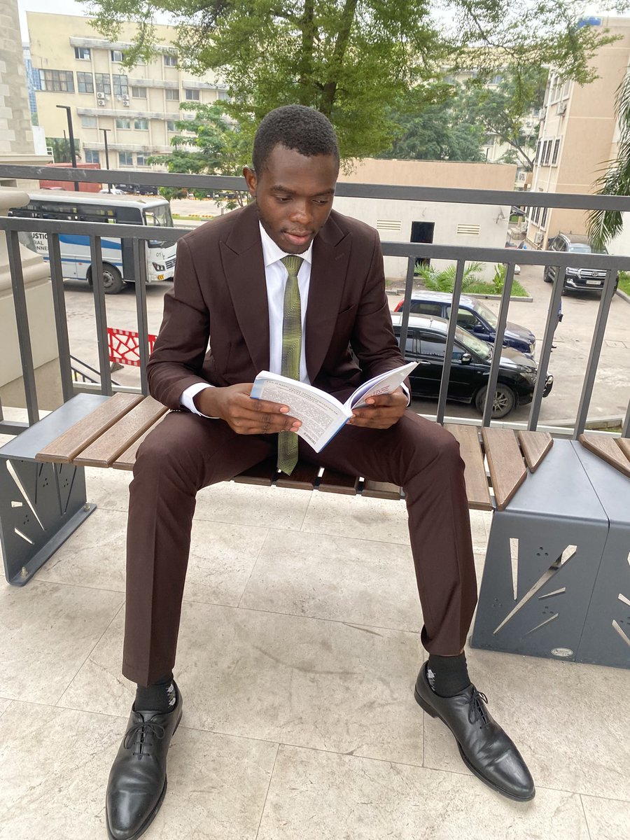 NuurShabani's tweet photo. Notre engagement pour la paix est sans appel. Nous avons été reçu ce jour par le @PacteSocialPaix. Nous avons réitérer l’engagement de la #DSDP dans le processus de paix, de cohésion et de développement. Les conflits doivent être résolus sans recours à la violence… https://t.co/nbPAGHP0g3