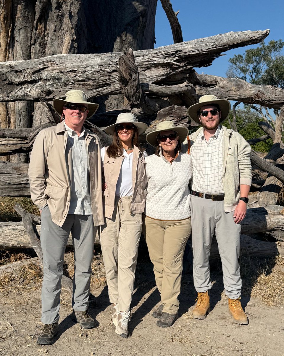 AnitaBMcBride's tweet image. Loved celebrating Gigi's graduation with a family trip to Africa!
While I’ve traveled across Africa many times as Chief of Staff to Mrs. Laura Bush, this time was special—creating memories with family.
#FamilyTrip #Africa #Legacy #Graduation
