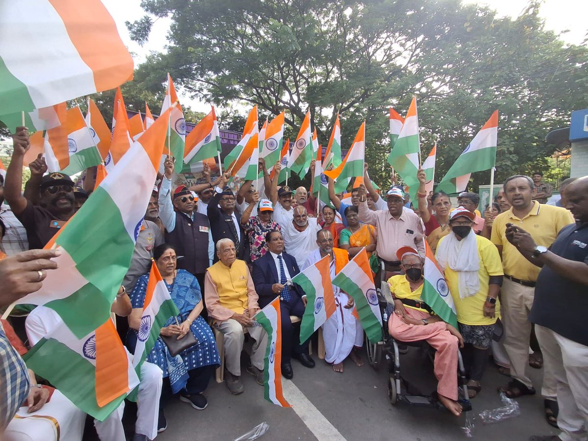 Amar Seva Sangam (@amarseva) on Twitter photo Our Promoter Co-chairman & Secretary, Mr. S. Sankara Raman, along with the incredible team from <a href="/amar/">Amar Anand</a>.seva.sangam, participated in the Operation Sindoor Rally- a truly spectacular event to commemorate India's resounding victory in Chennai on 01 June 2025! 📷
Jai Hind
#ASS Our Promoter Co-chairman & Secretary, Mr. S. Sankara Raman, along with the incredible team from <a href="/amar/">Amar Anand</a>.seva.sangam, participated in the Operation Sindoor Rally- a truly spectacular event to commemorate India's resounding victory in Chennai on 01 June 2025! 📷
Jai Hind
#ASS