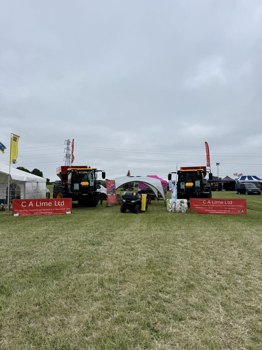 C_A_Lime_Ltd's tweet image. We have been out at a few of the local shows last month, Thanks to everyone that stopped by and had a catchup and a chat! Time to get really busy with the recycling now! Cheers.

#shows #tractors #yfc #grass #people #red #jcb #cambridgshirecountyshow #recycling #quadbikes #sun