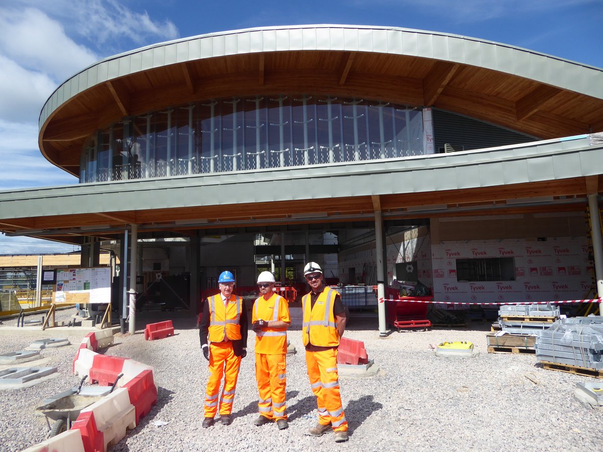It was a pleasure to visit the new Cambridge South station on Friday – great to see progress on construction.🏗️
The station remains on track to deliver huge benefits for the Biomedical Campus and the local community.
Passenger services expected in 2026. 🚆 #publictransport