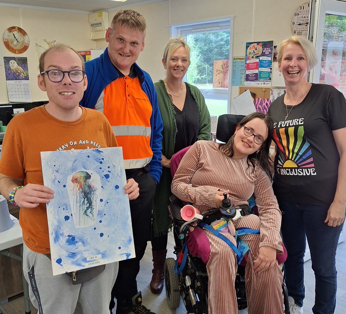 CascadeStiles's tweet photo. Lee &amp; Nell had a wonderful afternoon visiting The Goddards last week, we dropped off our Art work ready for next weekend! 🌞 It was a lovely chance to build friendship. Thank you for the warm welcome! 🧡
#Autism #LearningDisability #Inclusion #FriendshipMatters  #Art4all https://t.co/RRq31NU2jO