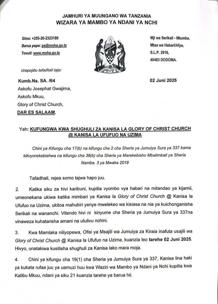 Watekaji WAMEFUNGIA kanisa la GWAJIMA.

Kanisa lililosajiliwa mwaka 1994 leo linafungiwa kwa kosa la kuongelea UTEKAJI kwamba askofu anaichonganisha SERIKALI na wananchi.

Kanisa lenye matawi karibia 2000+ nchi nzima linafungiwa kwakosa la askofu kukataa kuwa sehemu ya kukalia