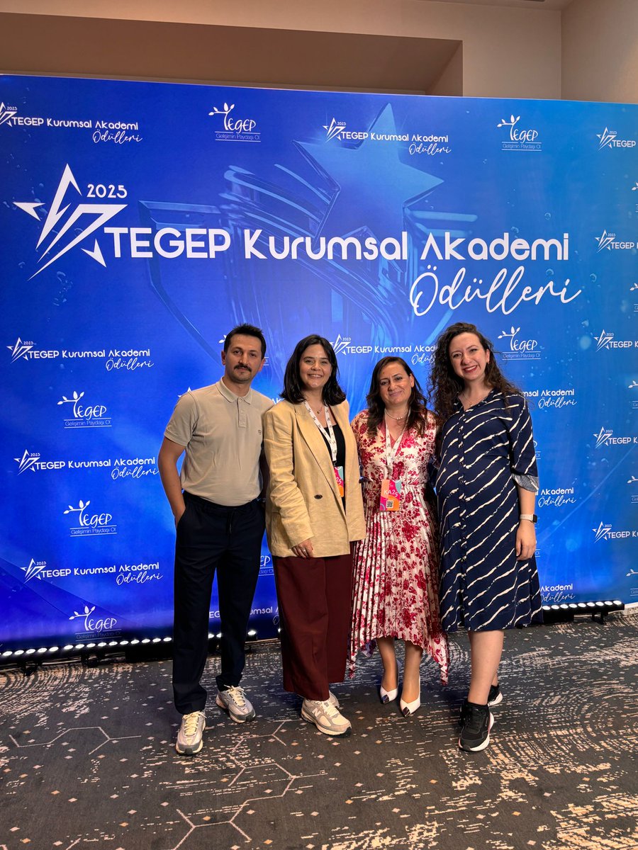 Daikin Türkiye (@daikinturkiye) on Twitter photo Eğitim, gücümüz ve değerimizdir. 😍😍
TEGEP ( <a href="/tegepdernek/">tegepdernek</a> ) Kurumsal Akademi Ödülleri’nde orta ölçekli kurum kategorisinde Daikin Türkiye Akademi olarak ödül almanın gururunu yaşıyoruz.
Eğitimde fark yaratmak bizim işimiz.
Yaparsa Daikin yapar. 😍
#Daikin Eğitim, gücümüz ve değerimizdir. 😍😍
TEGEP ( <a href="/tegepdernek/">tegepdernek</a> ) Kurumsal Akademi Ödülleri’nde orta ölçekli kurum kategorisinde Daikin Türkiye Akademi olarak ödül almanın gururunu yaşıyoruz.
Eğitimde fark yaratmak bizim işimiz.
Yaparsa Daikin yapar. 😍
#Daikin
