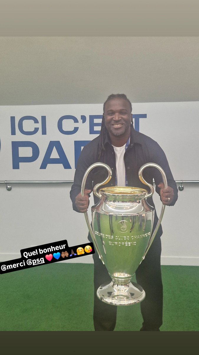 Mendy Bernard (@mendy_bernard) on Twitter photo Pas de mot
Thanks you <a href="/PSG_inside/">Paris Saint-Germain</a> โค๏ธ๐๐คฒ๐พ๐๐ฟ๐๐ฟ๐ค๐โญ๏ธ๐๐
champion d'Europe ๐ญ Pas de mot
Thanks you <a href="/PSG_inside/">Paris Saint-Germain</a> โค๏ธ๐๐คฒ๐พ๐๐ฟ๐๐ฟ๐ค๐โญ๏ธ๐๐
champion d'Europe ๐ญ