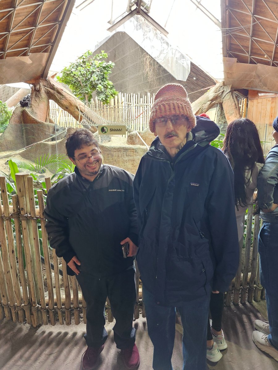 The weather might not have been the nicest this past weekend, but that didn’t stop the fun! Tony and David braved the cloudy sky and  cooler temperatures to explore the Toronto Zoo.  Then Tony and Patrick kept spirits high cheering on the Toronto Blue Jays!