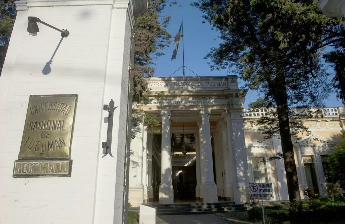 CORRUPCIÓN. JUICIO "CERISOLA". En las audiencias de hoy y mañana se incorporarán por lectura al juicio los documentos relevantes. Dentro de 15 días comenzarían los alegatos finales de las partes, comenzando por la fiscalía, que representamos junto a <a href="/agustinchit/">Agustín Chit</a> y <a href="/LuciaDozCosta/">Lucía Doz Costa</a>