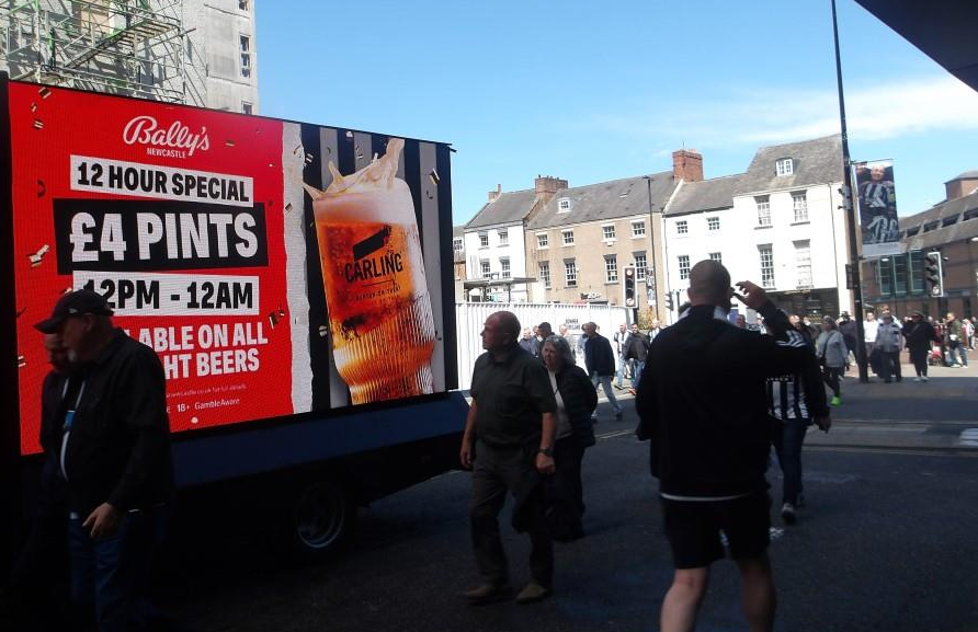 AdsDirectLtd's tweet image. @BallysCorp Upped their ante when it came to raising #awareness of their special offers recently at @NUFC with our vibrant #digivan Email us for details on our exciting full and half season media packages at St. James' Park and other #uk #footballclubs digivans@adsdirect.org.uk