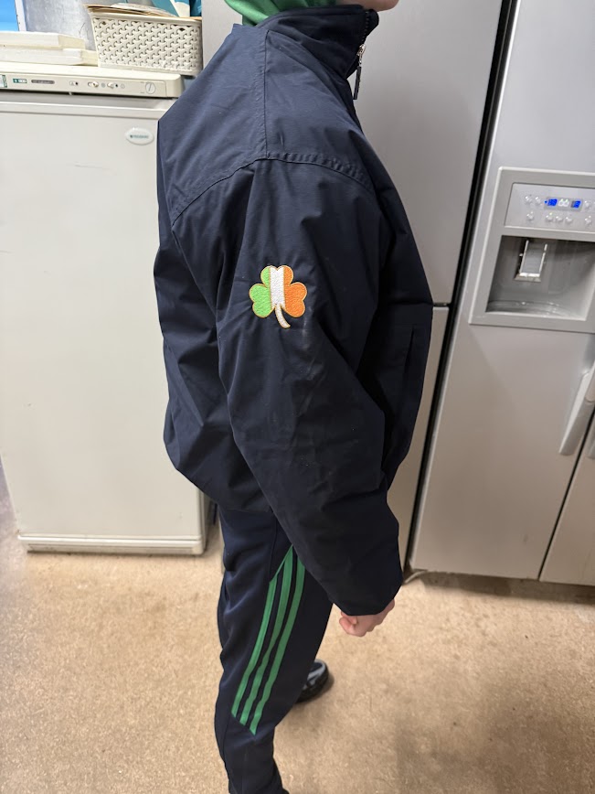 KlearcomTech's tweet photo. We’re delighted to sponsor the jackets for the Irish Bath & West Pony Club Team 2025 as they represent Ireland at Bath & West!
#KlearcomSupports #TeamIreland #BathAndWest #Equestrian #PonyClub #ProudSponsor https://t.co/xyHUPH0FTF
